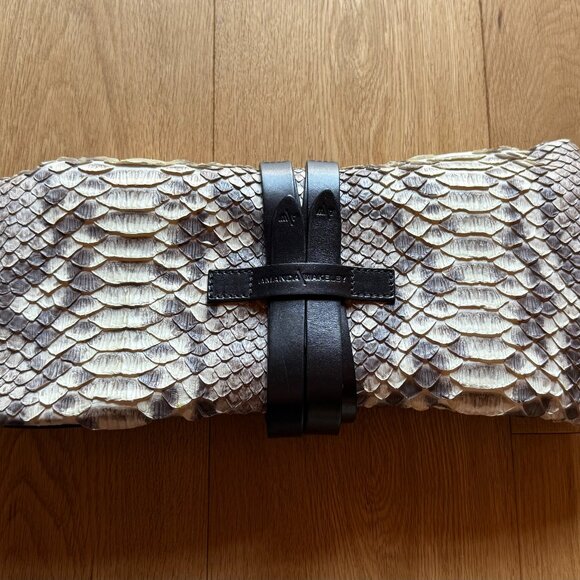 How gorgeous is this!! Amanda Wakeley python clutch, worn twice. - Picture 6 of 16